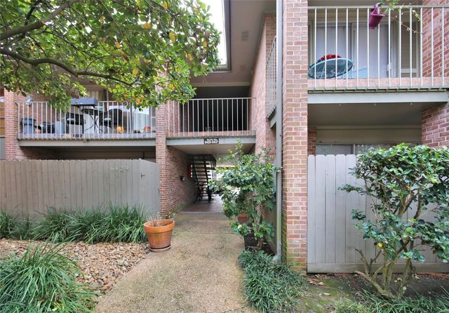 6433 Bayou Glen 6433, Houston, TX 77057