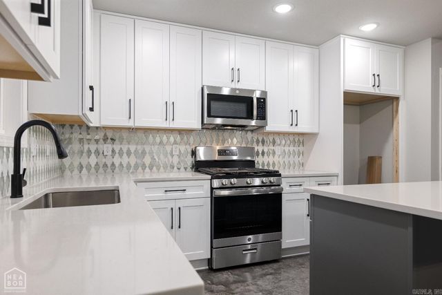 417 Gia, Bono, AR 72416