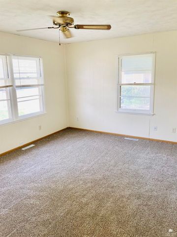 705 N Eisenhower Drive, Junction City, KS 66441