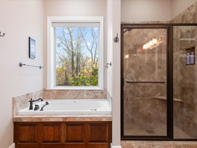 2628 Mountain Road, Bartlesville, OK 74003