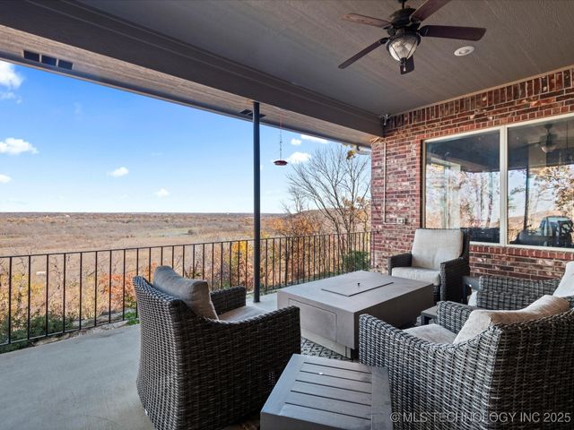 2628 Mountain Road, Bartlesville, OK 74003