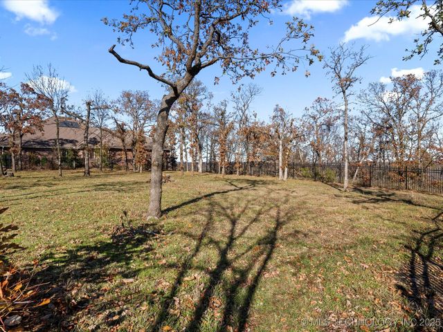 2628 Mountain Road, Bartlesville, OK 74003