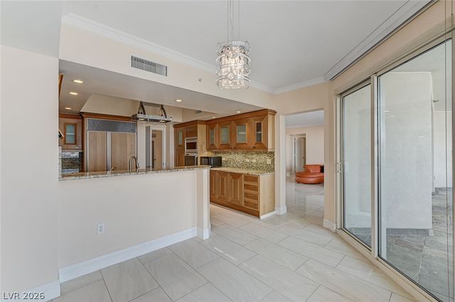 2777 Paradise Road 603, Las Vegas, NV 89109