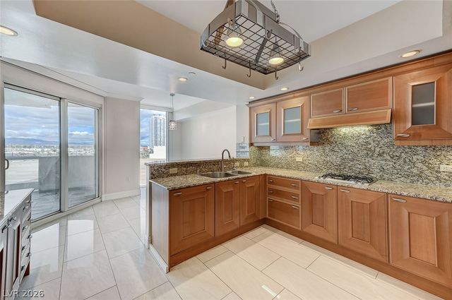 2777 Paradise Road 603, Las Vegas, NV 89109