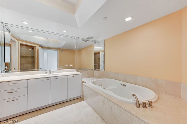 2777 Paradise Road 603, Las Vegas, NV 89109