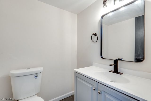 292 Parkview Drive, Aurora, OH 44202