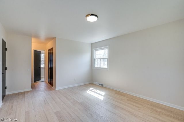 292 Parkview Drive, Aurora, OH 44202