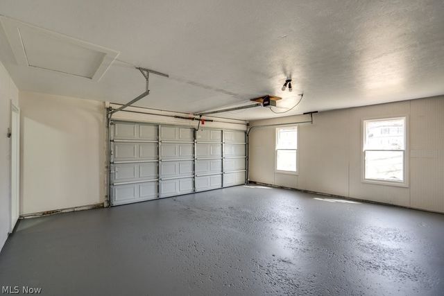 292 Parkview Drive, Aurora, OH 44202