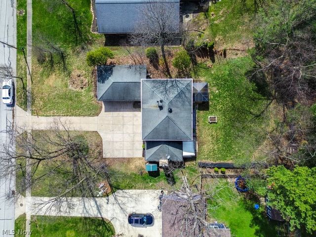 292 Parkview Drive, Aurora, OH 44202