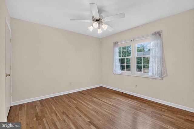 5922 QUEENSTON ST, Springfield, VA 22152
