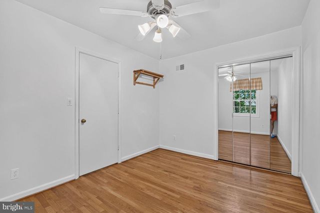 5922 QUEENSTON ST, Springfield, VA 22152