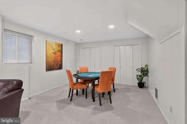 5922 QUEENSTON ST, Springfield, VA 22152