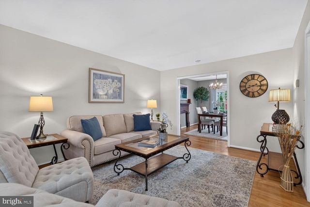 5922 QUEENSTON ST, Springfield, VA 22152