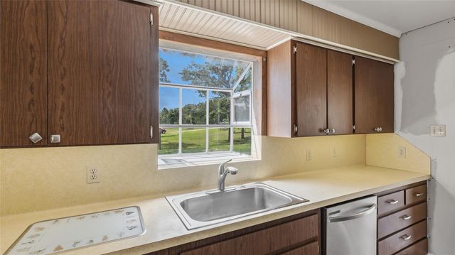 5125 Sandy Creek Lane, Brenham, TX 77833