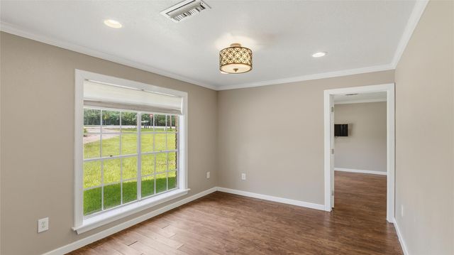 5125 Sandy Creek Lane, Brenham, TX 77833