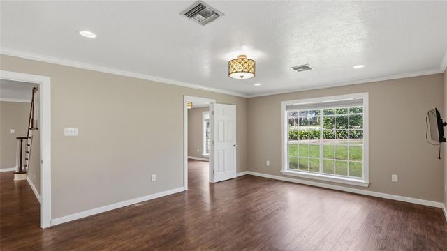 5125 Sandy Creek Lane, Brenham, TX 77833