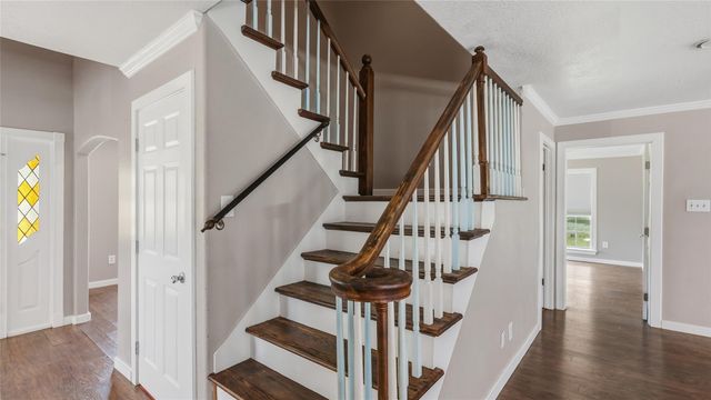 5125 Sandy Creek Lane, Brenham, TX 77833