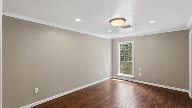 5125 Sandy Creek Lane, Brenham, TX 77833