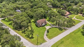 5125 Sandy Creek Lane, Brenham, TX 77833