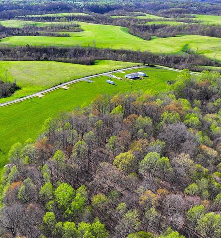 3136 Parks Ridge Road, Russell Springs, KY 42642