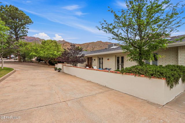 932 SINGING HILLS Drive, El Paso, TX 79912