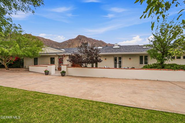 932 SINGING HILLS Drive, El Paso, TX 79912