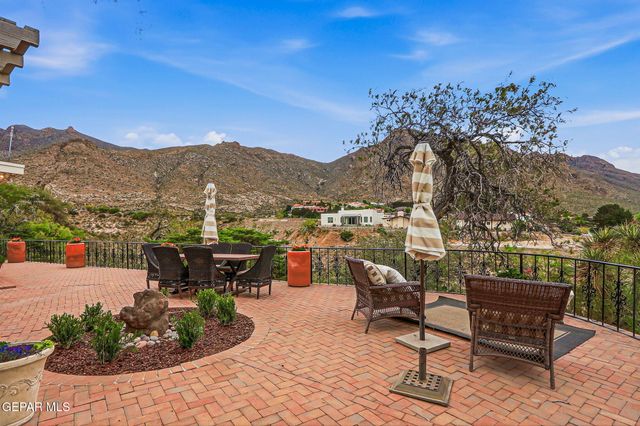 932 SINGING HILLS Drive, El Paso, TX 79912