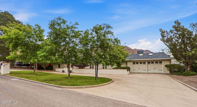 932 SINGING HILLS Drive, El Paso, TX 79912