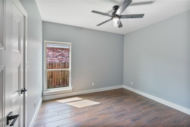 407 Main, Odem, TX 78370