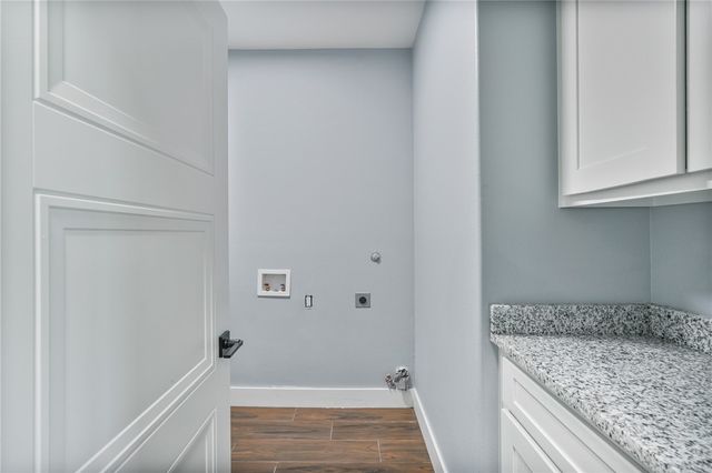 407 Main, Odem, TX 78370