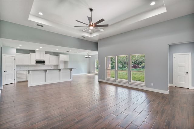 407 Main, Odem, TX 78370