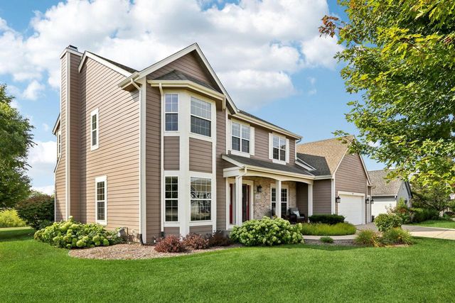 4923 W Devinshire DRIVE, Franklin, WI 53132
