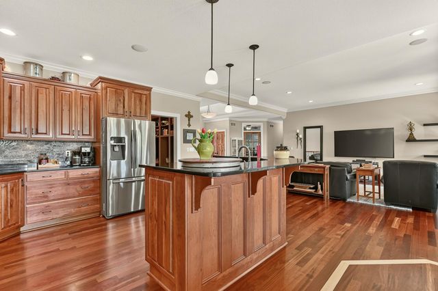 570 River Park Road SE, Oronoco, MN 55960
