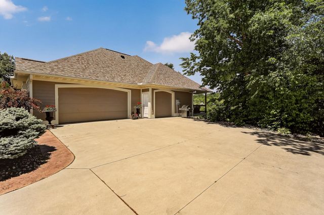 570 River Park Road SE, Oronoco, MN 55960