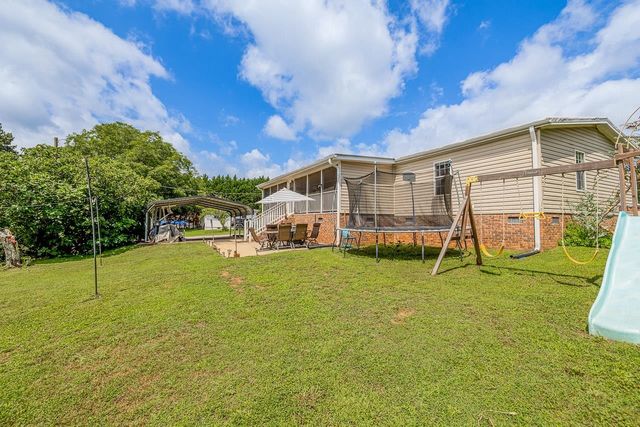 335 Otts Shoals Road, Roebuck, SC 29376