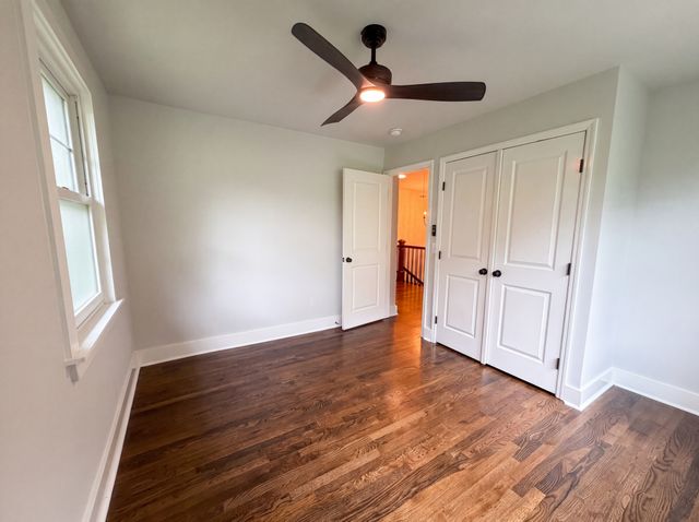 6112 Pinehurst Dr, Nashville, TN 37215