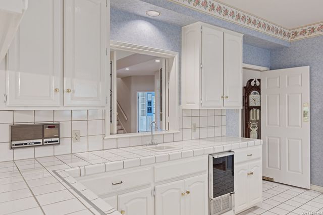 9 Camden Oaks, San Antonio, TX 78248