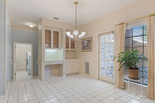 9 Camden Oaks, San Antonio, TX 78248