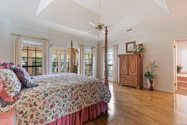 9 Camden Oaks, San Antonio, TX 78248