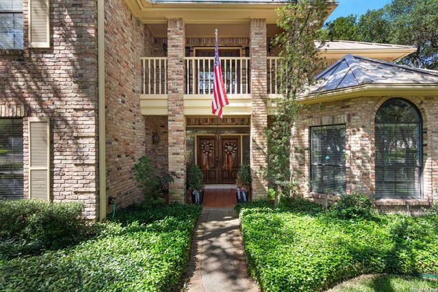 9 Camden Oaks, San Antonio, TX 78248