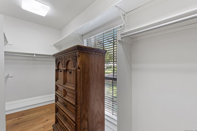 9 Camden Oaks, San Antonio, TX 78248