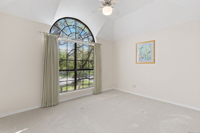 9 Camden Oaks, San Antonio, TX 78248