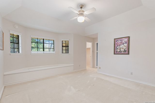 9 Camden Oaks, San Antonio, TX 78248