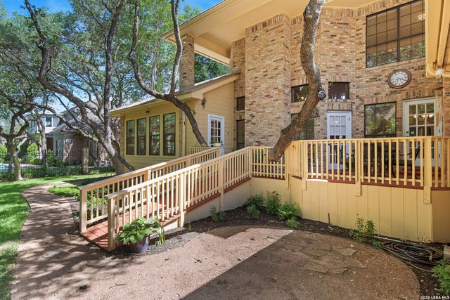9 Camden Oaks, San Antonio, TX 78248