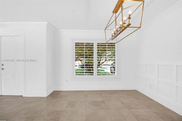 8975 SW 83rd St 0, Miami, FL 33173