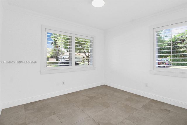 8975 SW 83rd St 0, Miami, FL 33173