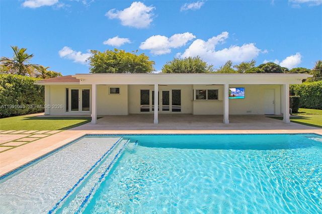 8975 SW 83rd St 0, Miami, FL 33173