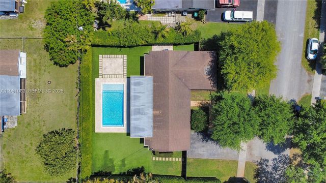 8975 SW 83rd St 0, Miami, FL 33173