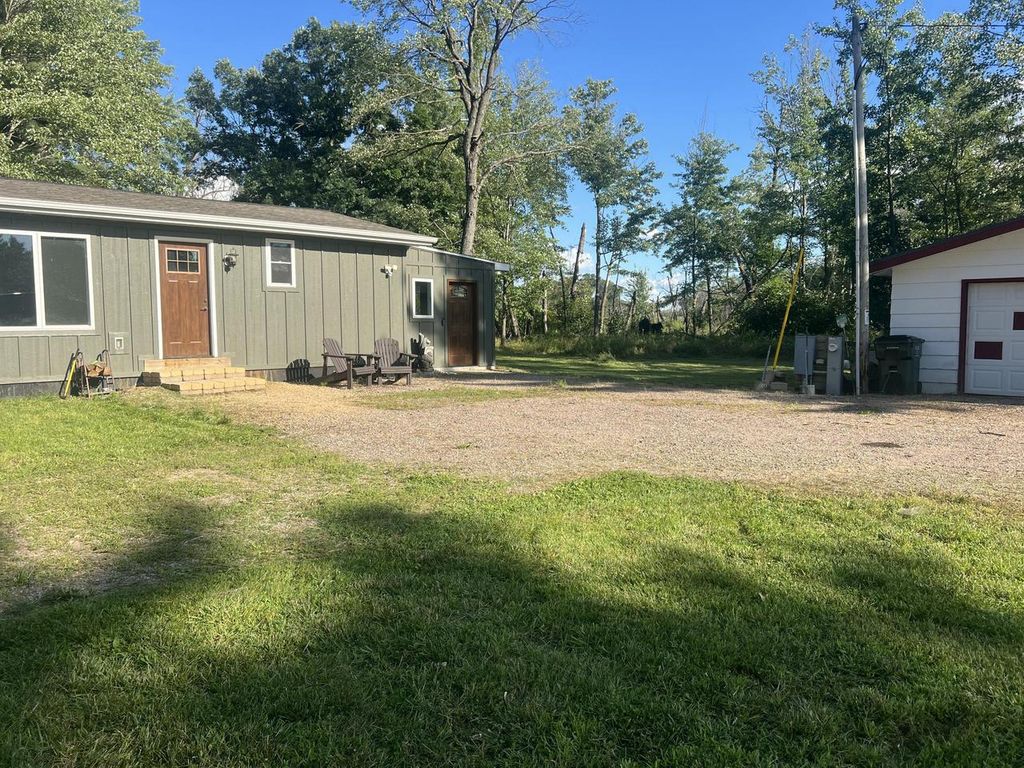 2540 18th AVENUE, Friendship, WI 53934