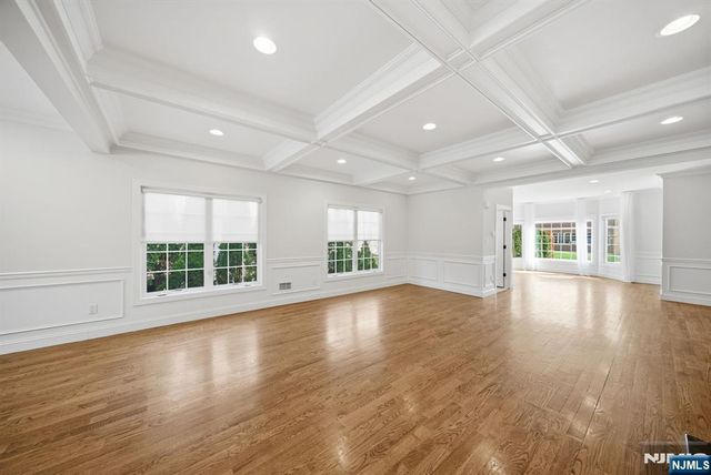 47 Sunset Lane B, Tenafly, NJ 07670